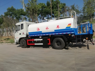 蒼梧縣道路灑水車經(jīng)銷點(diǎn)全攻略 購(gòu)買、租賃與維護(hù)一站式指南
